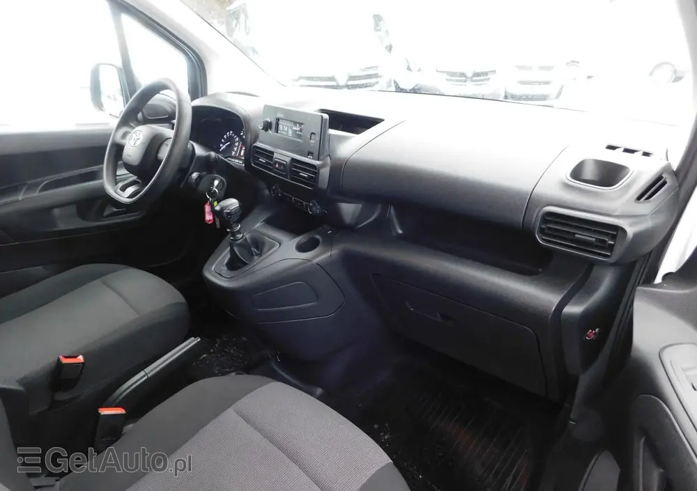 TOYOTA Proace City Verso 1.5 D-4D Family