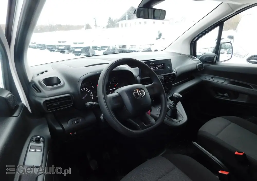 TOYOTA Proace City Verso 1.5 D-4D Family