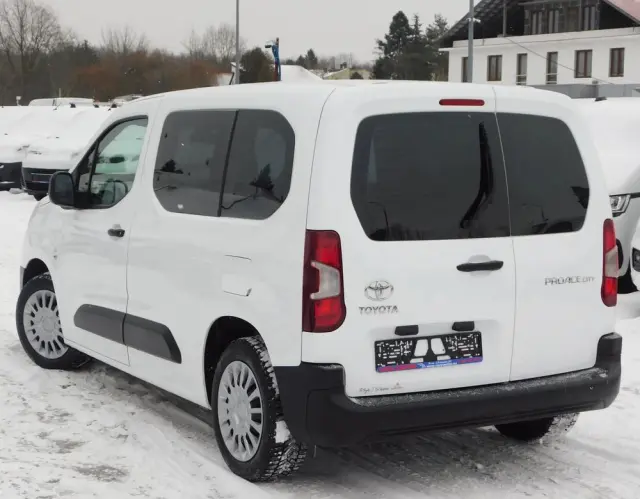 TOYOTA Proace City Verso 1.5 D-4D Family