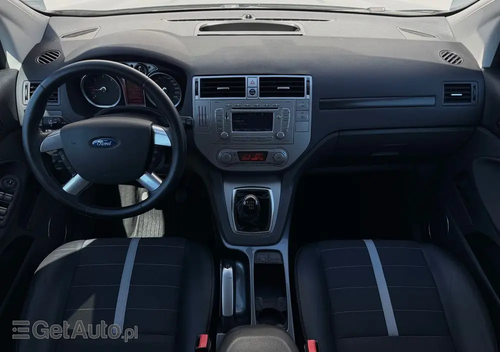 FORD Kuga 2.0 TDCi 2x4 Titanium