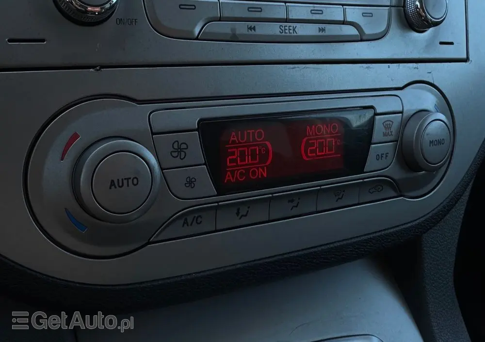 FORD Kuga 2.0 TDCi 2x4 Titanium