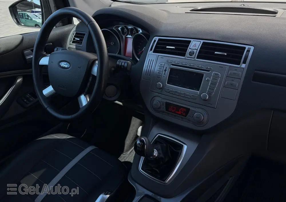 FORD Kuga 2.0 TDCi 2x4 Titanium