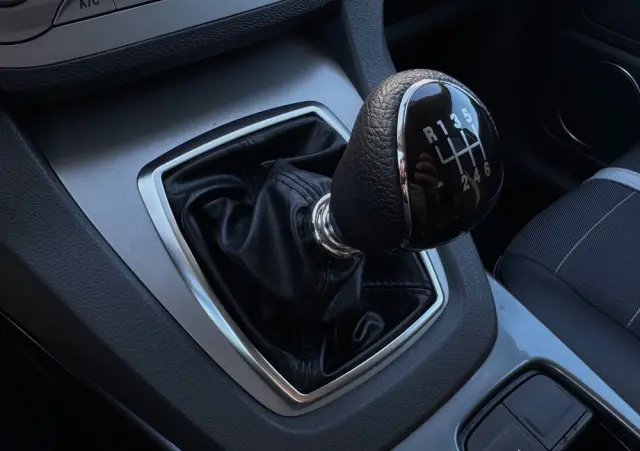 FORD Kuga 2.0 TDCi 2x4 Titanium