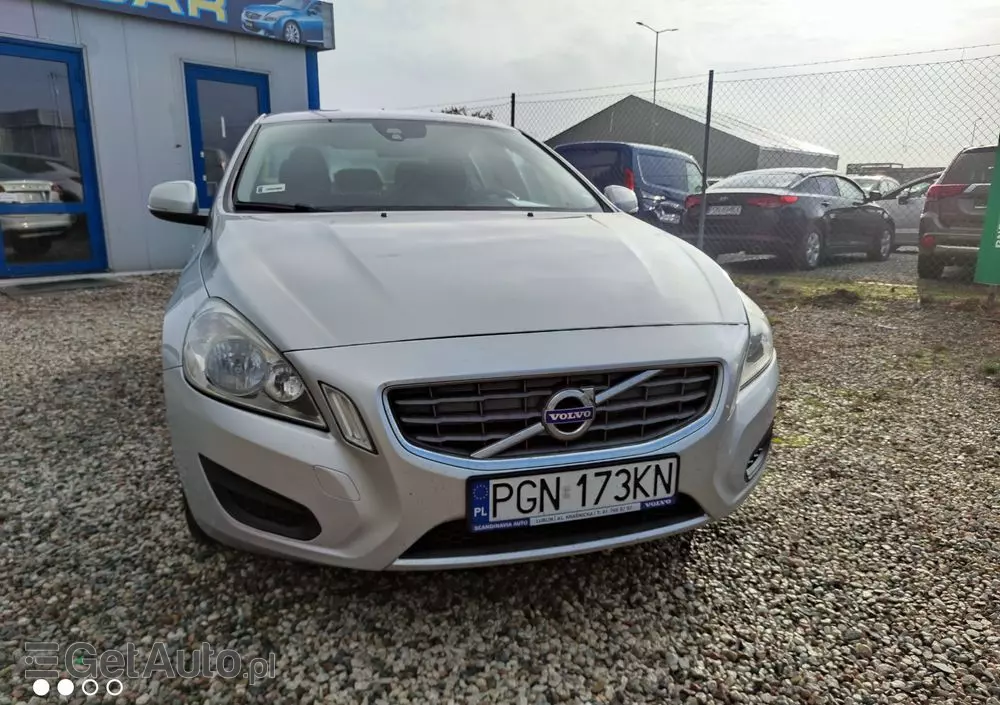 VOLVO S60 DRIVe