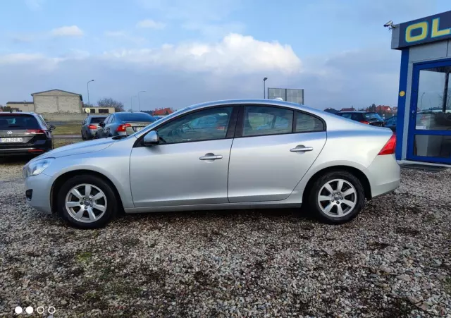 VOLVO S60 DRIVe