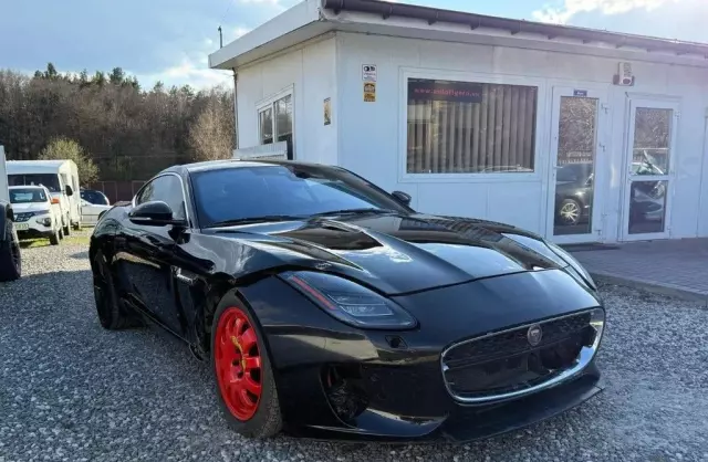 JAGUAR F-type 