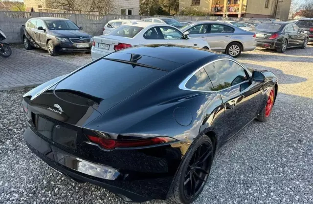 JAGUAR F-type 