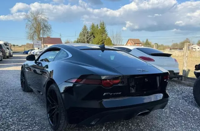 JAGUAR F-type 
