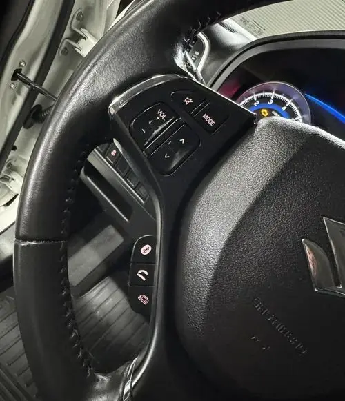 SUZUKI Baleno 