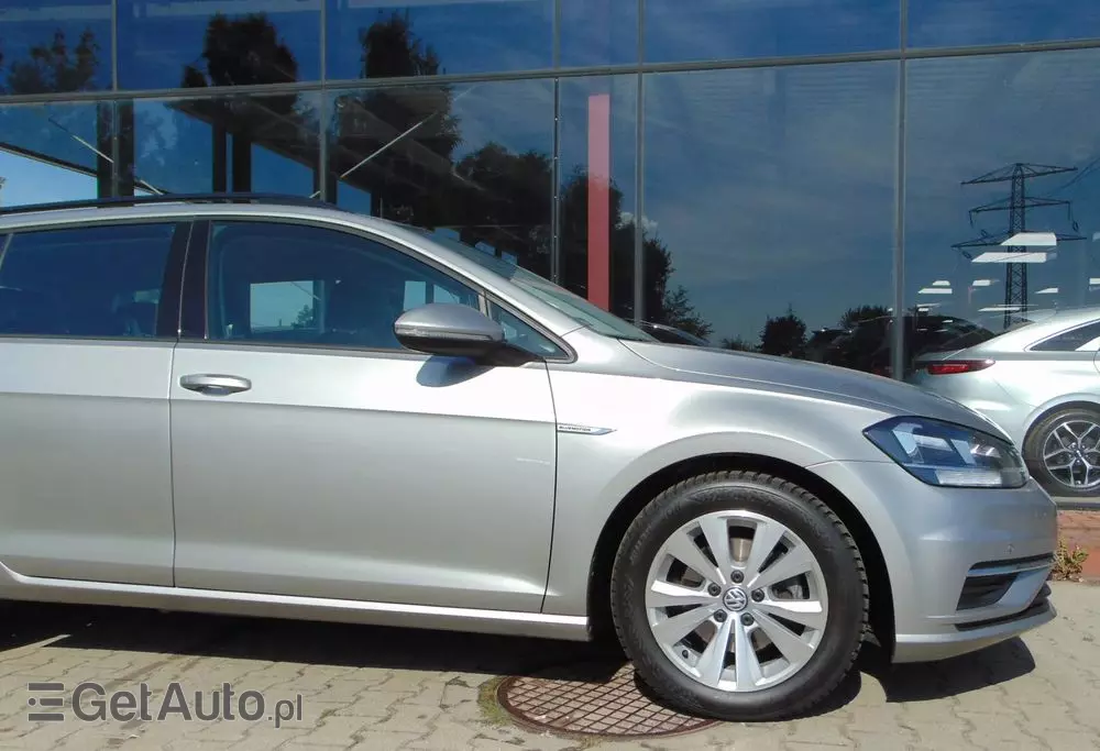 VOLKSWAGEN Golf VII 1.5 TSI BMT Comfortline