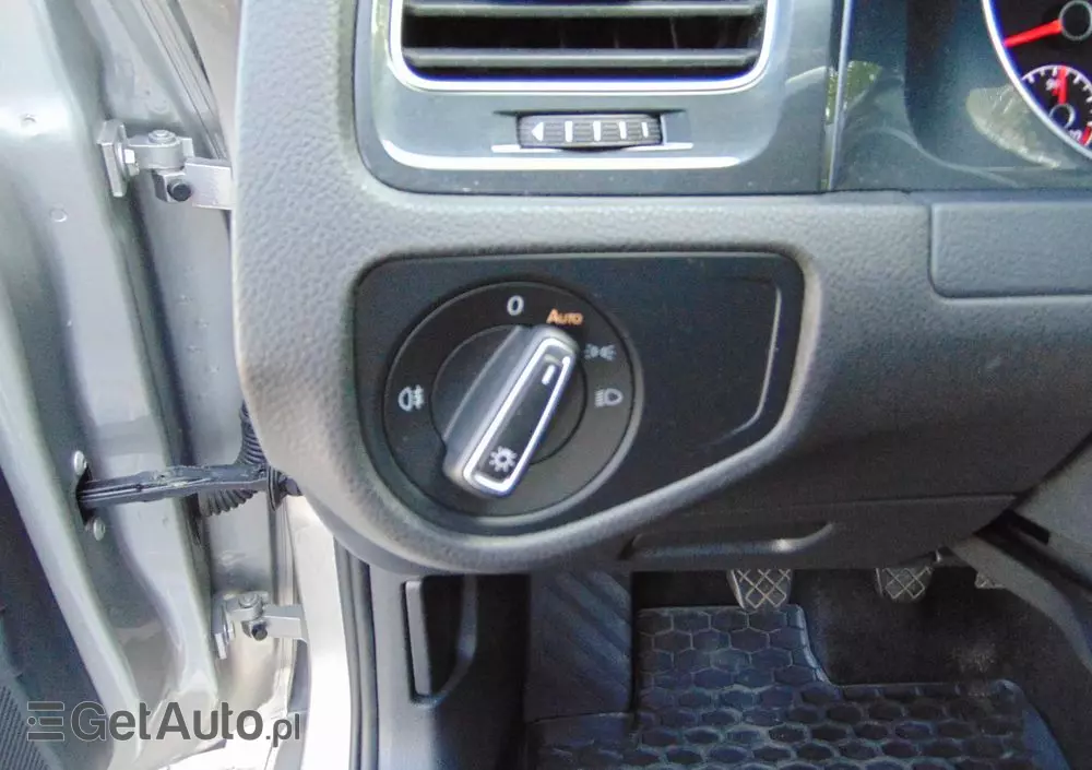 VOLKSWAGEN Golf VII 1.5 TSI BMT Comfortline