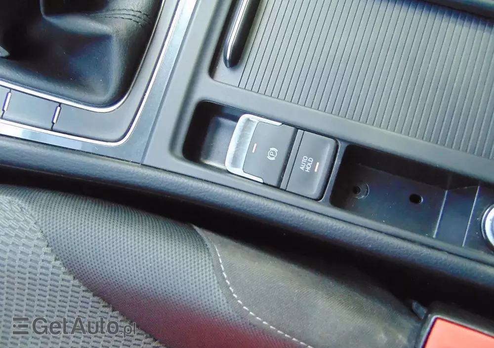 VOLKSWAGEN Golf VII 1.5 TSI BMT Comfortline