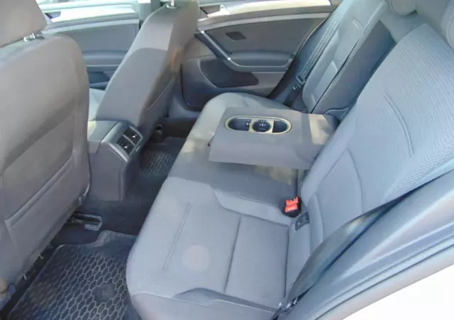 VOLKSWAGEN Golf VII 1.5 TSI BMT Comfortline