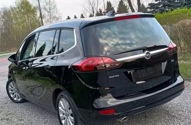 OPEL Zafira 