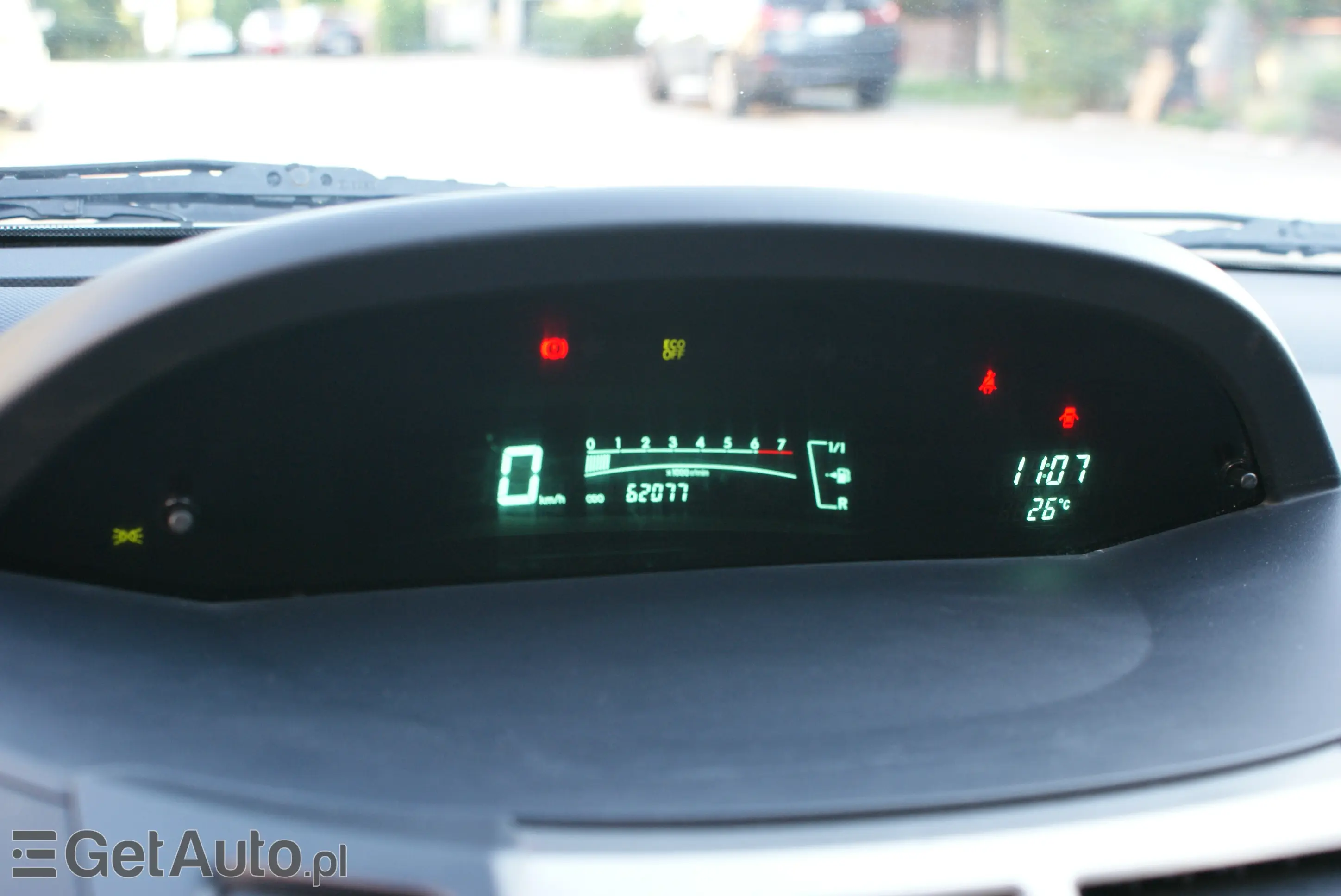 TOYOTA Yaris Comfort e-CVT