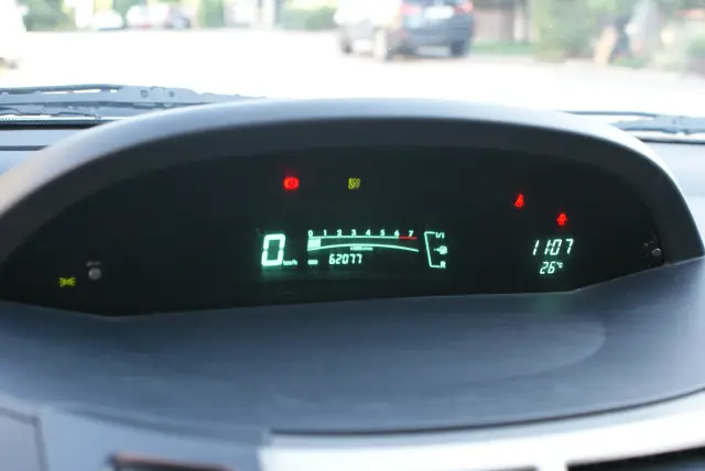 TOYOTA Yaris Comfort e-CVT