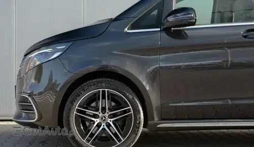 MERCEDES-BENZ Klasa V 