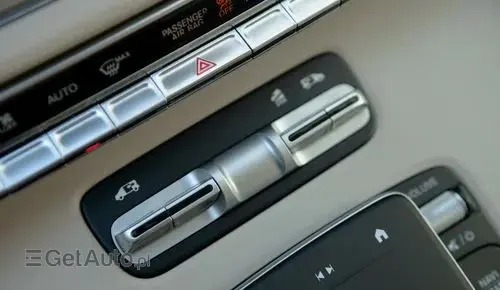 MERCEDES-BENZ Klasa V 