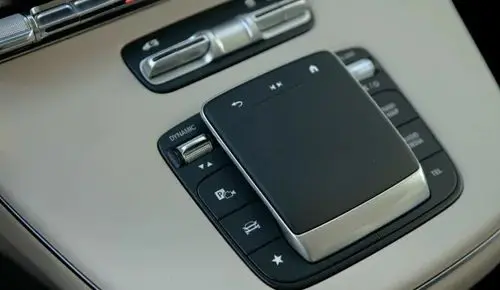 MERCEDES-BENZ Klasa V 