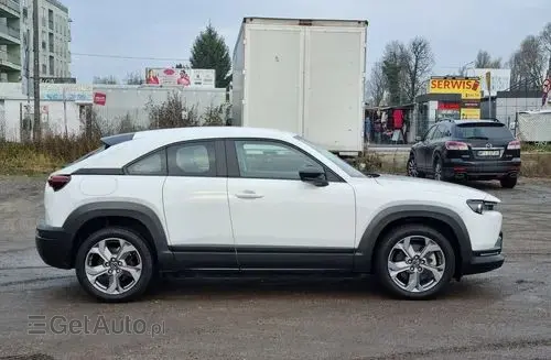MAZDA MX-30 