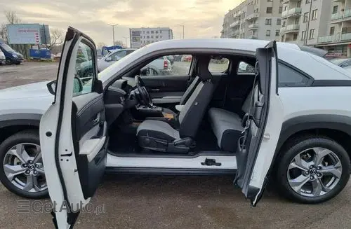 MAZDA MX-30 