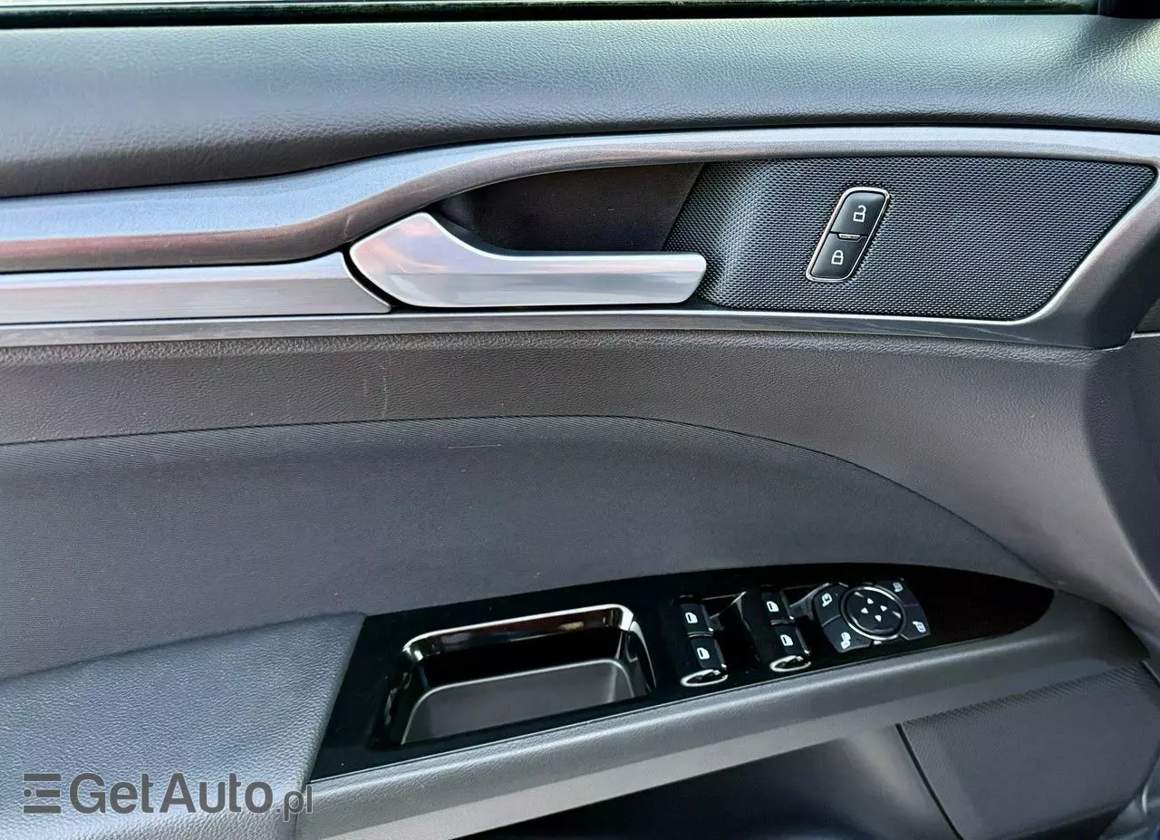 FORD Mondeo 2.0 EcoBlue Titanium