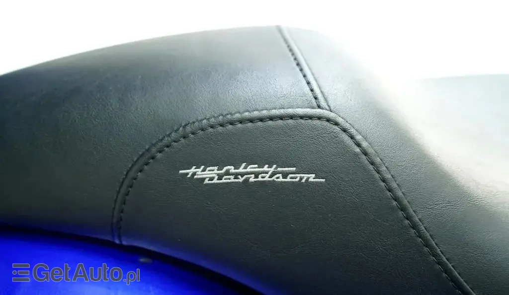 HARLEY-DAVIDSON Dyna 