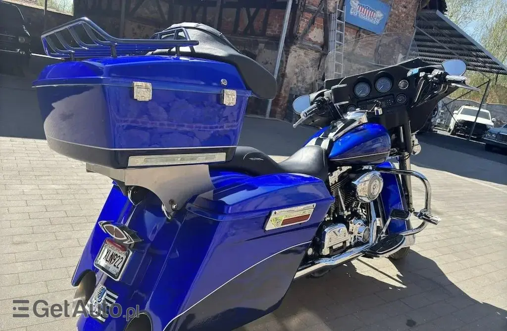 HARLEY-DAVIDSON Dyna 