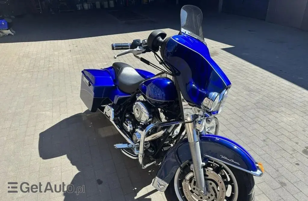 HARLEY-DAVIDSON Dyna 