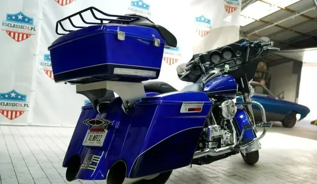 HARLEY-DAVIDSON Dyna 