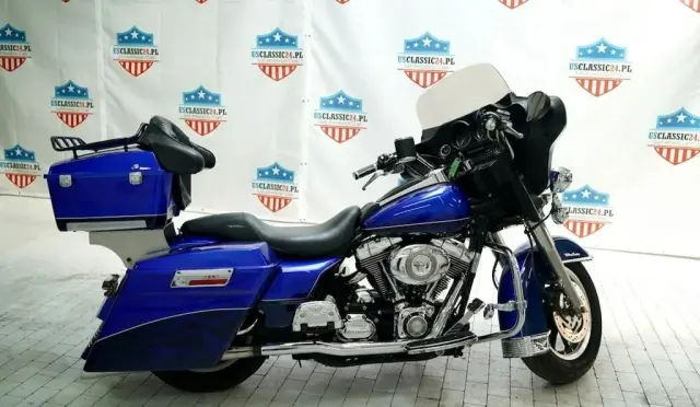 HARLEY-DAVIDSON Dyna 