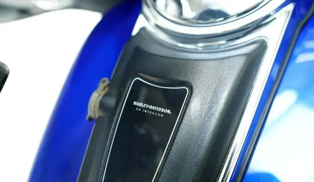 HARLEY-DAVIDSON Dyna 