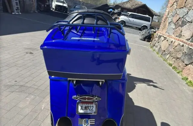 HARLEY-DAVIDSON Dyna 