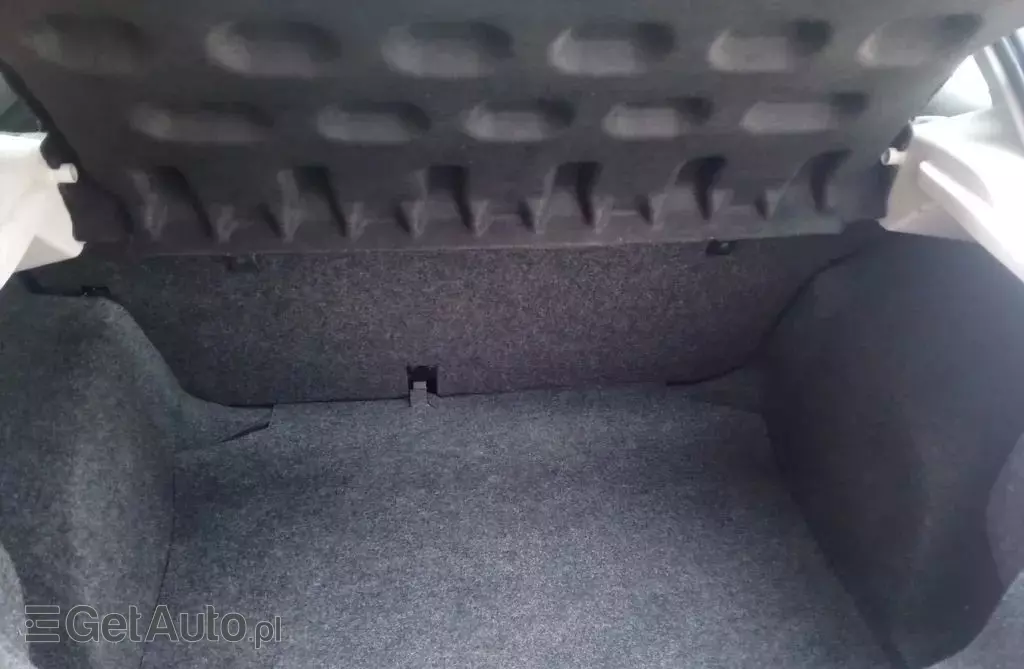 SEAT Ibiza 1.4 (85 KM)