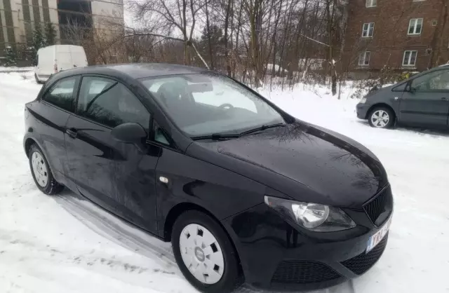 SEAT Ibiza 1.4 (85 KM)