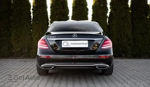 MERCEDES-BENZ Klasa E 