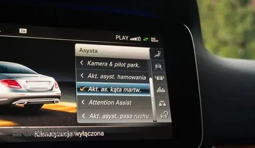 MERCEDES-BENZ Klasa E 