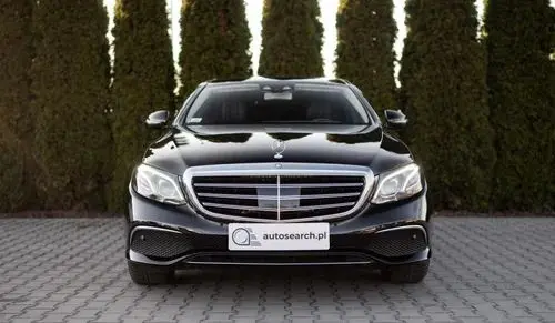 MERCEDES-BENZ Klasa E 