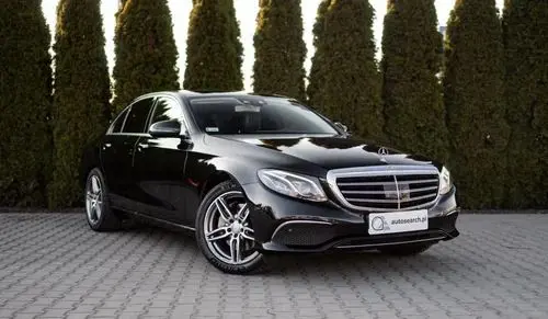 MERCEDES-BENZ Klasa E 