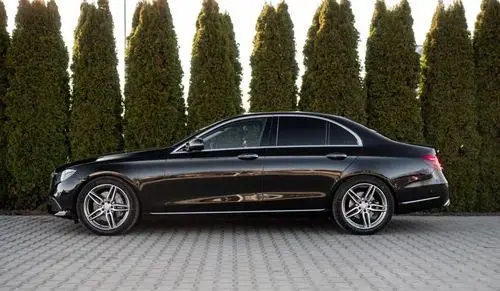 MERCEDES-BENZ Klasa E 