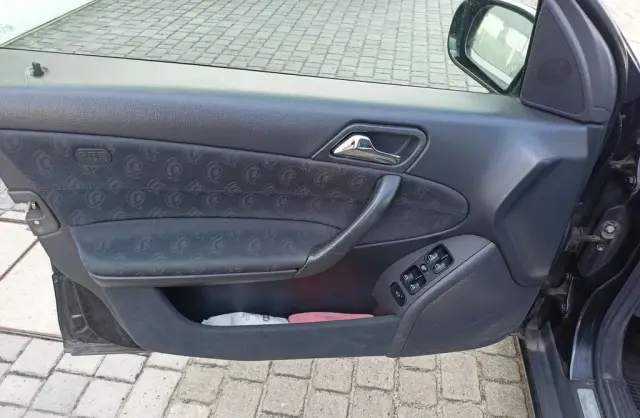 MERCEDES-BENZ Klasa C 