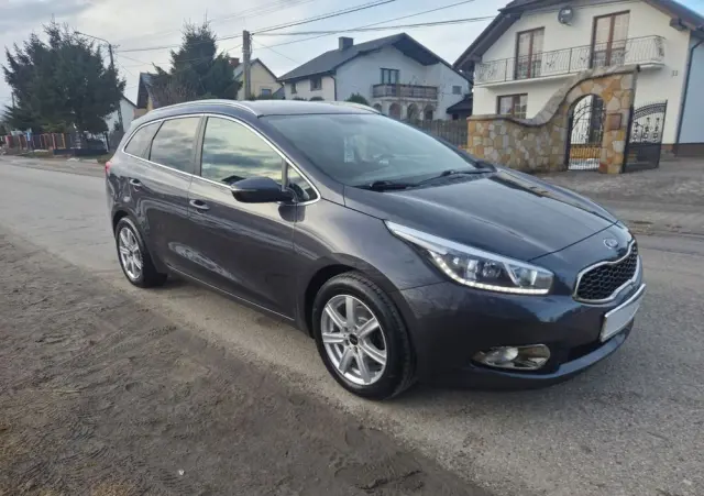 KIA Ceed 1.4 CVVT Attract