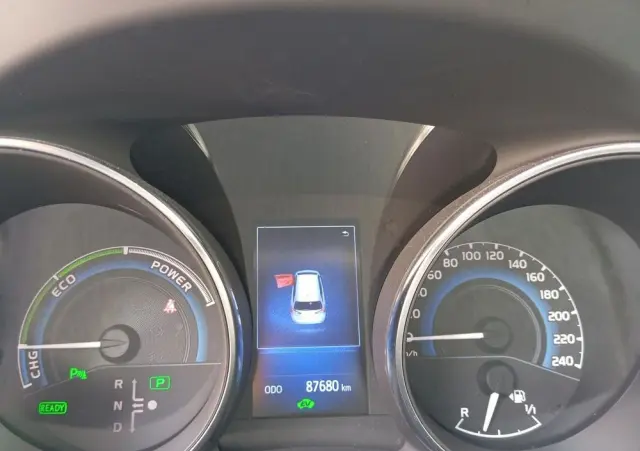 TOYOTA Auris Hybrid 135 Premium