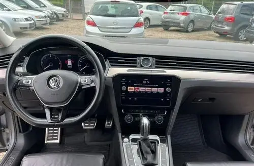 VOLKSWAGEN Passat Alltrack 