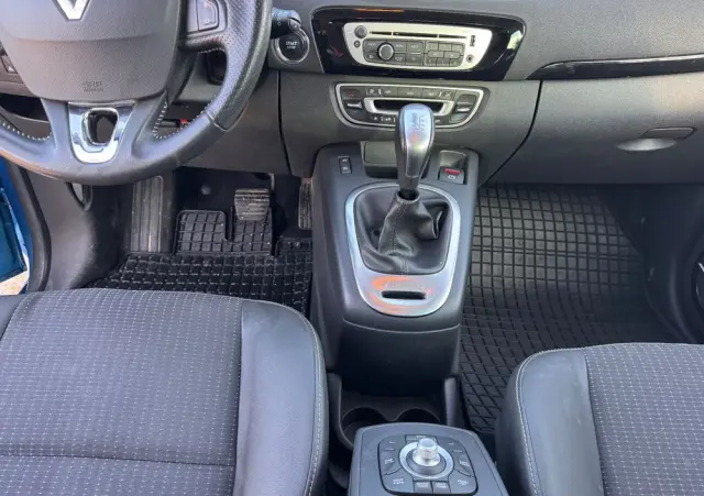 RENAULT Scenic 1.5 dCi Bose EDC