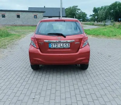 TOYOTA Yaris 