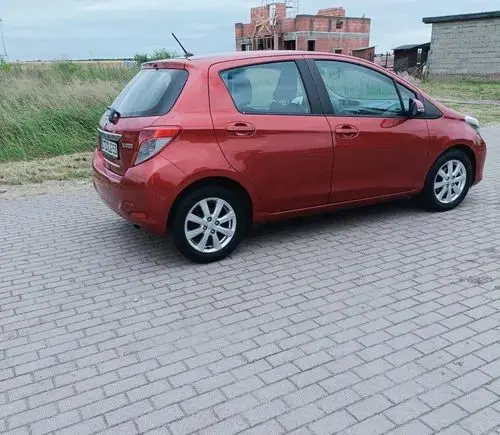 TOYOTA Yaris 