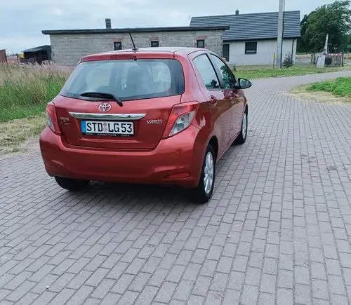 TOYOTA Yaris 