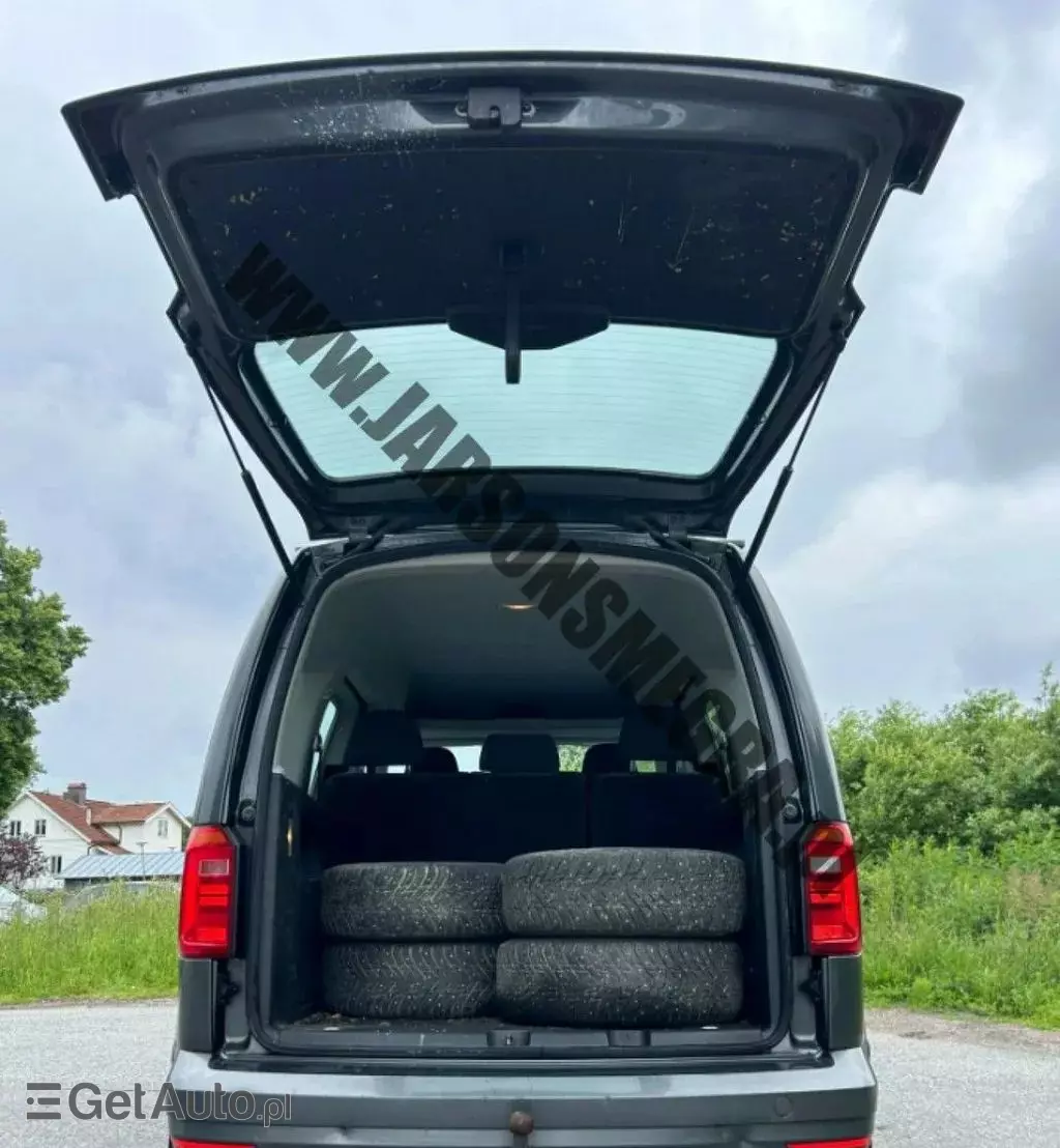 VOLKSWAGEN Caddy California 