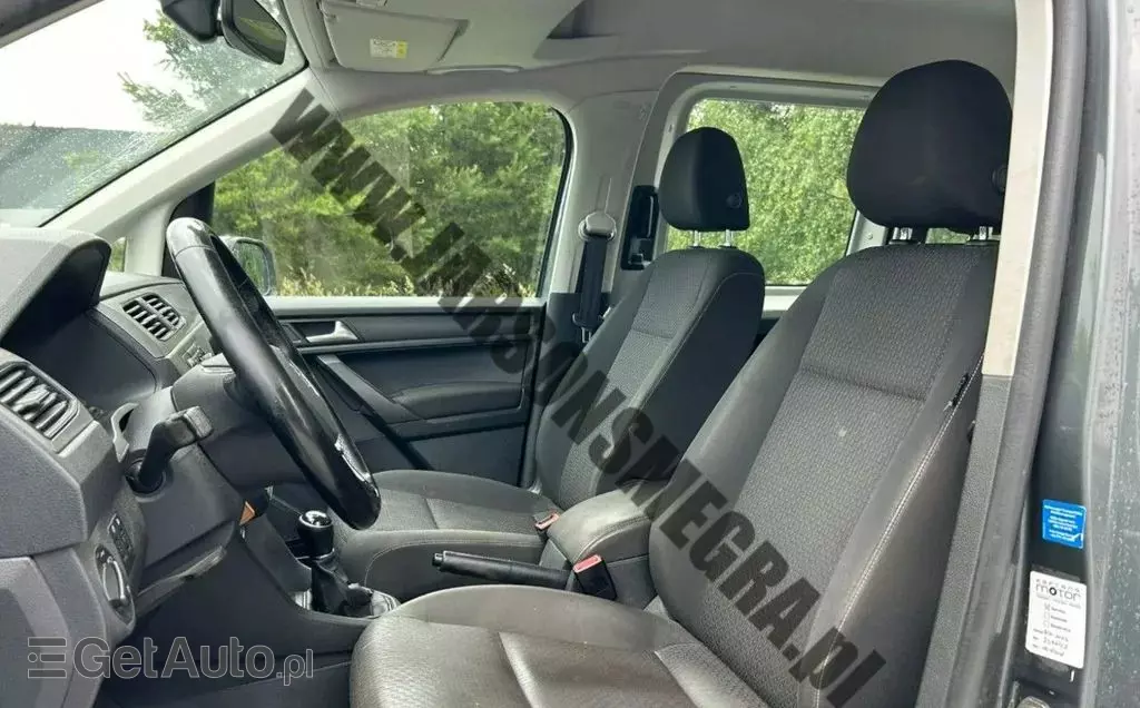VOLKSWAGEN Caddy California 